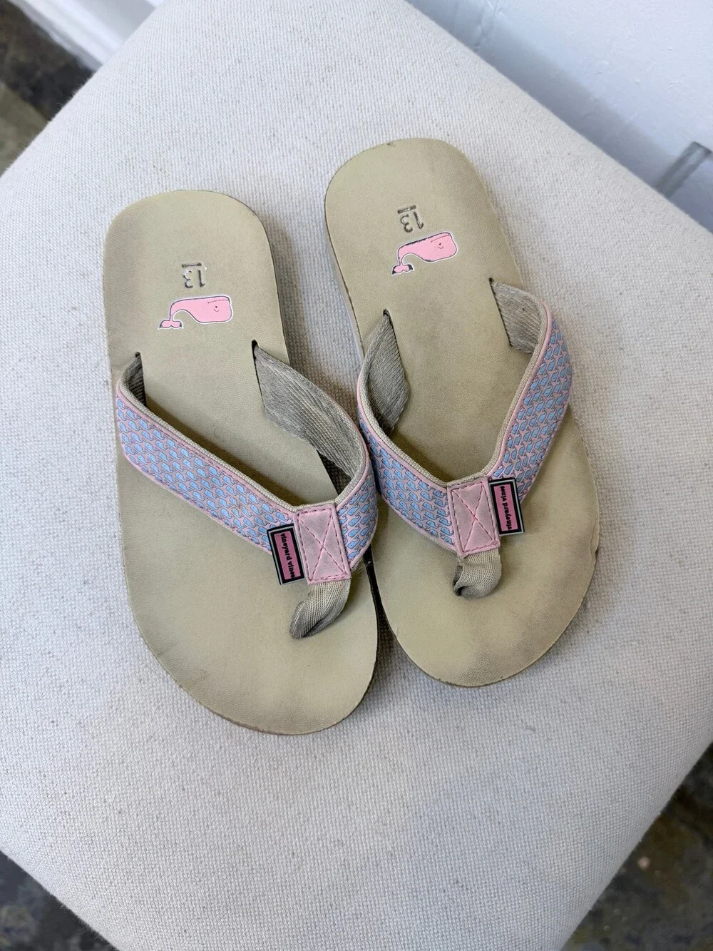 Vineyard Vines Flip Flops Kids Size 13